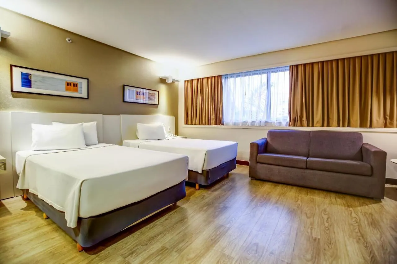 Hotel Comfort Suites Brasilia
