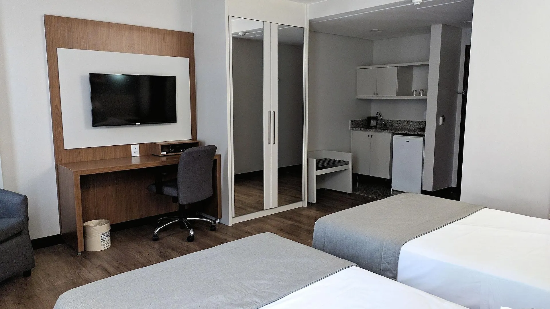 Comfort Suites Brasília Hotel