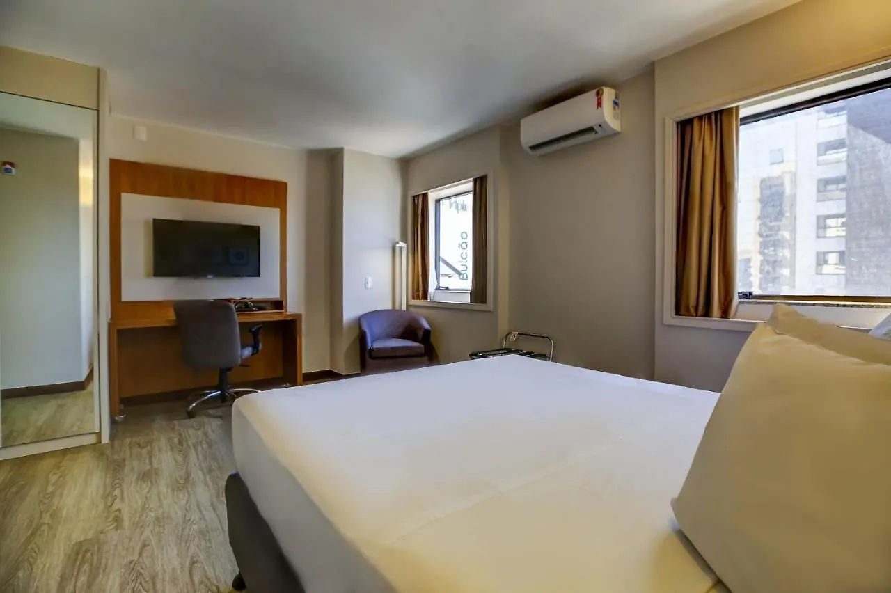 Comfort Suites Brasilia Hotel