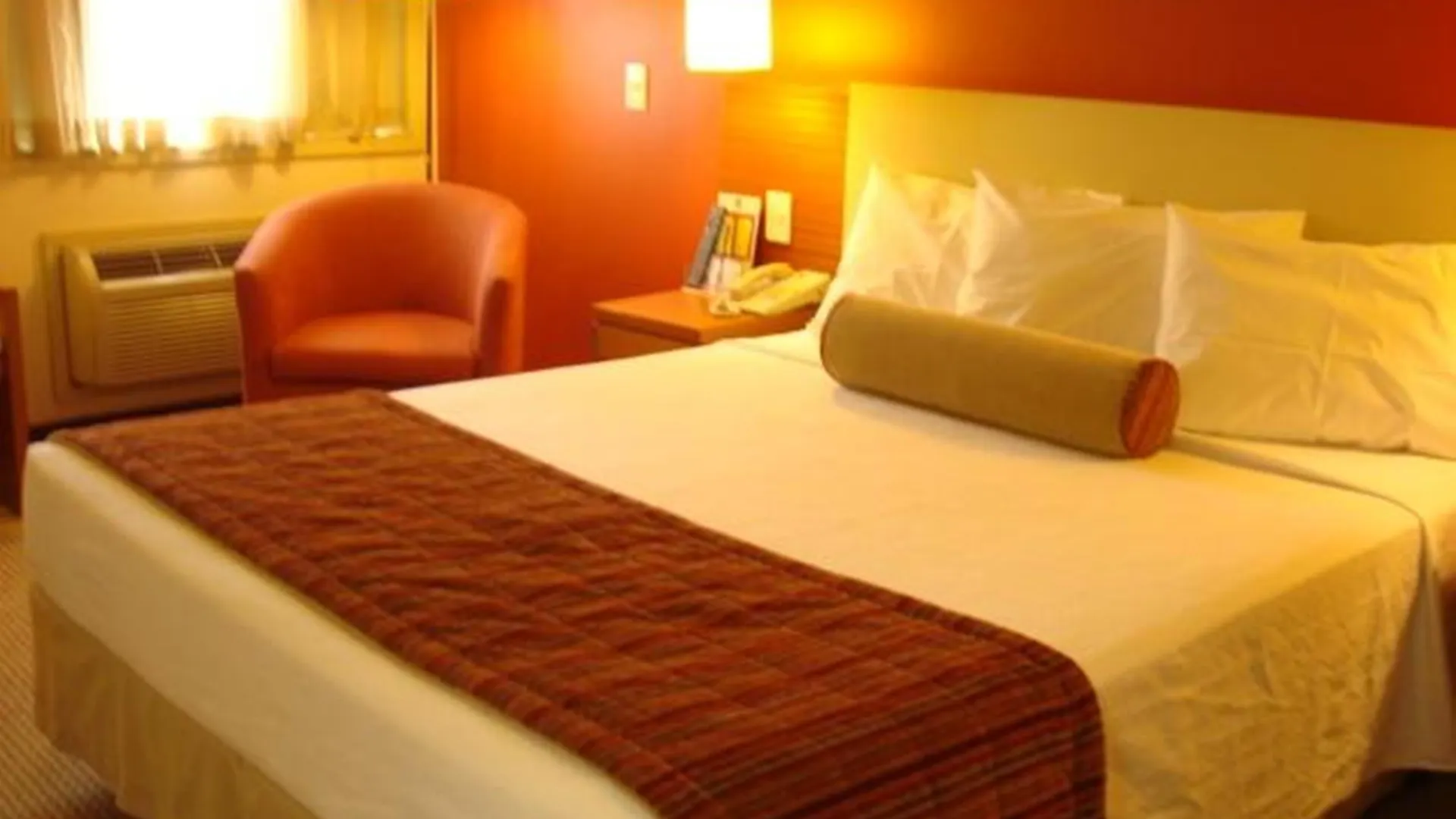 Comfort Suites Brasilia 4*,  Brazil