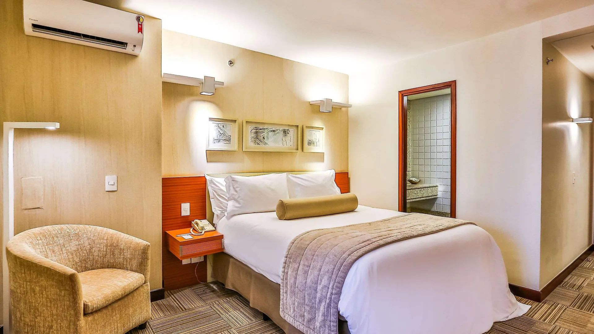 Comfort Suites Brasilia 4*,